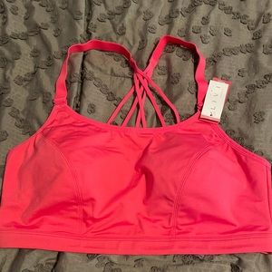 Livi plus size sports bra